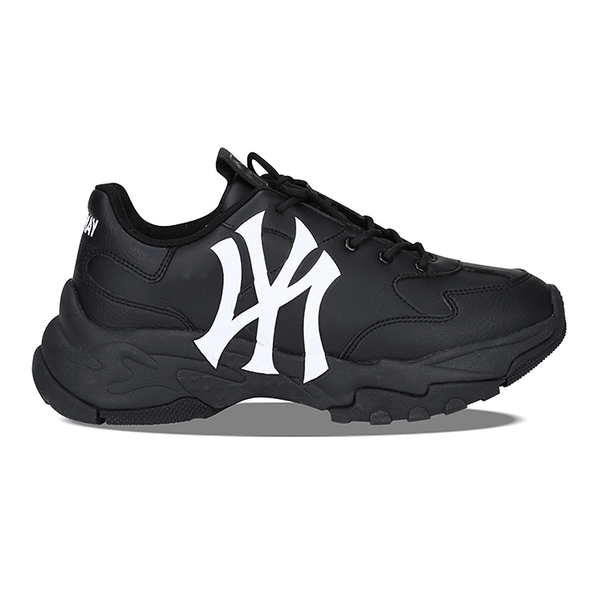 Giải Mã Sức Hút Của Đôi Giày MLB NY Shop giày Swagger #10 Giải Mã Sức Hút Của Đôi Giày MLB NY Shop giày Swagger